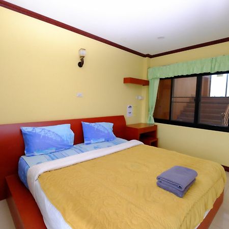 Kanjana Mansion Szakonnakhon Kültér fotó